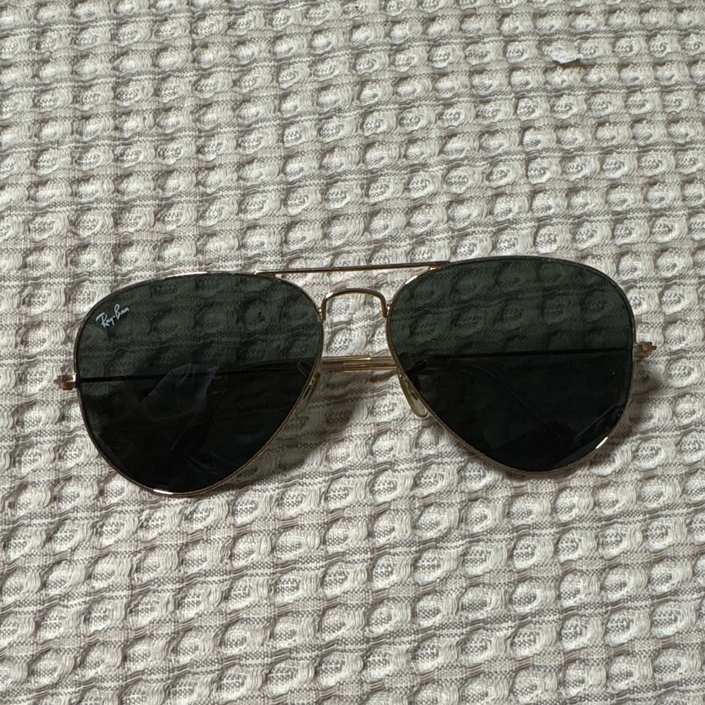 Ray-Ban Classic Gold Frame Sunglasses